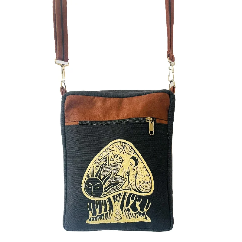 Classic satchels for men with a timeless design and high-quality leather construction -Crossbody Bag Mushroom