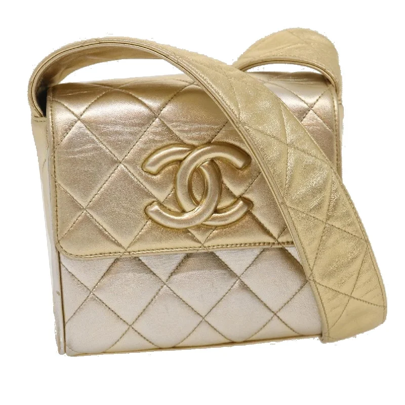 Designer satchels for women with leather tassels and chic embellishments -Chanel Leather Shoulder Bag (Pre-Owned)