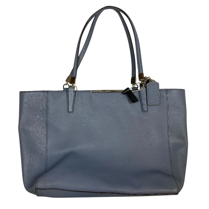 Handle bags with detachable pouches for versatility -Handbag Designer By Coach, Size: Large