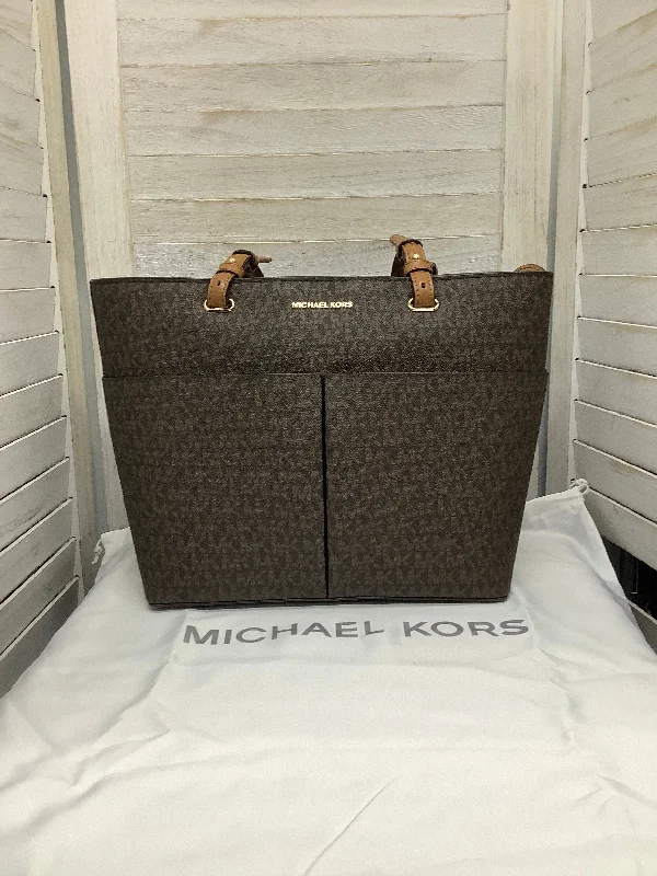 Handle bags with compact designs for portability -Tote Designer By Michael Kors, Size: Large