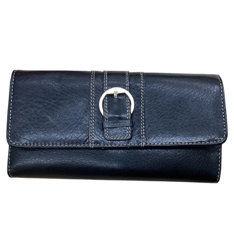 Handle bags with soft linings for protection -Wallet By Etienne Aigner, Size: Large